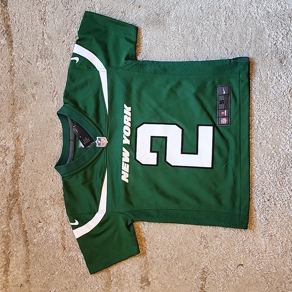 NWT Boys NFL Jets Zach Wilson Jersey